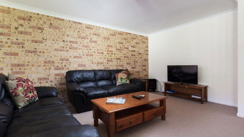 Quiet And Private Duplex - Geraldton Accommodation 3
