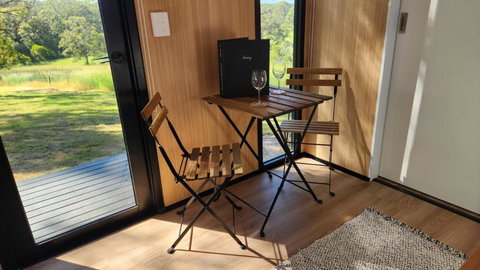 Rainbow Retreat By Tiny Away - Geraldton Accommodation 3