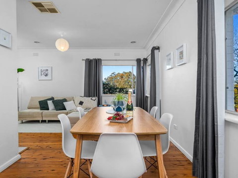 Read Place Retreat - Geraldton Accommodation 0
