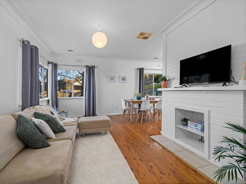 Read Place Retreat - Geraldton Accommodation 1