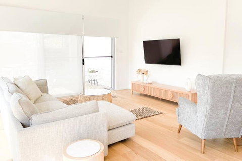 Red Brick Central Retreat - Geraldton Accommodation 1