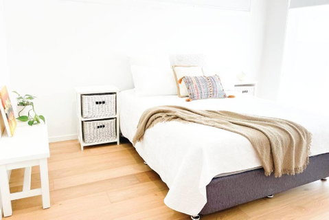 Red Brick Central Retreat - Geraldton Accommodation 3