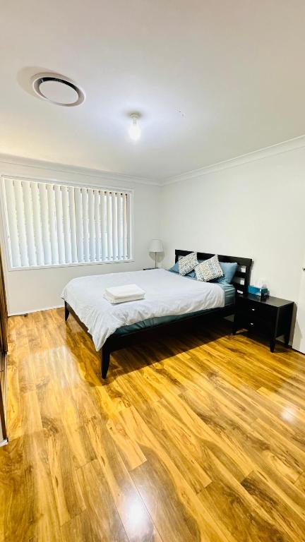Quiet Family Townhouse In Wollongong CBD - Geraldton Accommodation 2
