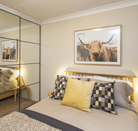 Avalanche 6 - Sophisticated style modern comfort with a central location - Geraldton Accommodation
