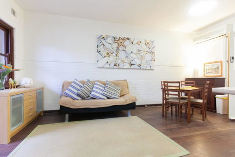 B3 Walk To UWA, Swan River On The Nedlands Border - Geraldton Accommodation 1