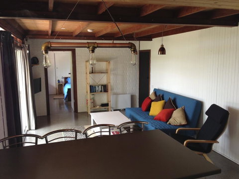 Base BnB - Geraldton Accommodation 1