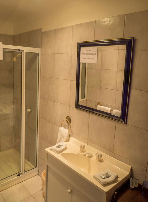 Battery Point Manor - Geraldton Accommodation 3