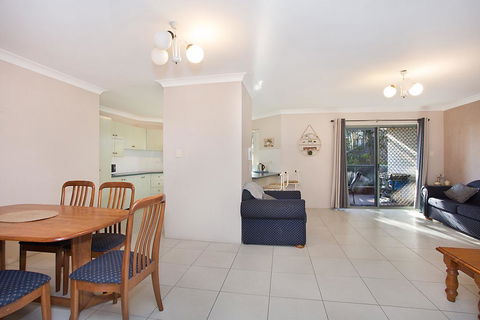 Bayview, Unit 6 - The Entrance, NSW - Geraldton Accommodation 1