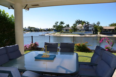 Bayz Maroochy Waters - Geraldton Accommodation 1