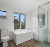 BEACH HOUSE ON PEARL - Geraldton Accommodation