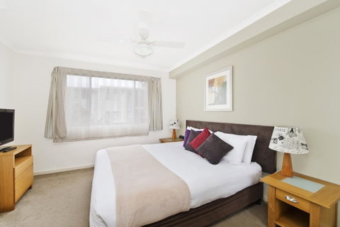 Beach Resort Apartment - Geraldton Accommodation 2