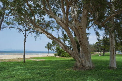 Beachcomber Unit 2 - Geraldton Accommodation 2
