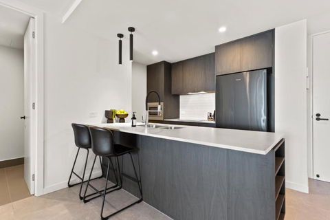 Riverfront 2-Bed With Pool, Sauna, Gym & Views - Geraldton Accommodation 3