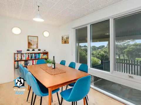 Retro Groovy Pad Pt Elliot - Geraldton Accommodation 3
