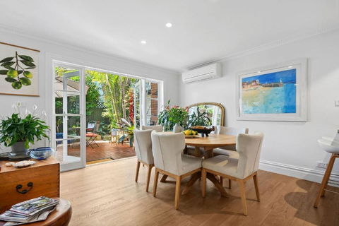 Reed Cottage - Geraldton Accommodation 1