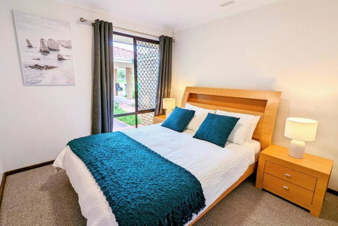 Relaxing Home Close To Nature - Geraldton Accommodation 3