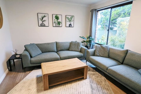 Relaxing Home Close To Nature - Geraldton Accommodation 1