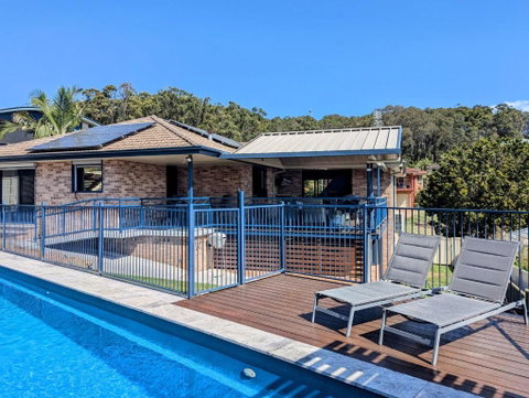 Retreat To Marlin - Geraldton Accommodation 0