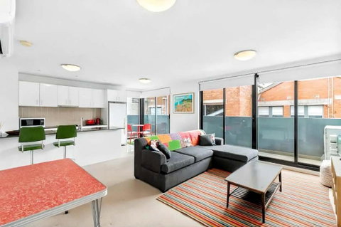 Right In The Centre Of Town - Geraldton Accommodation 1