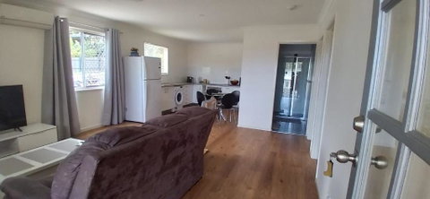 Rising Sun - Geraldton Accommodation 2