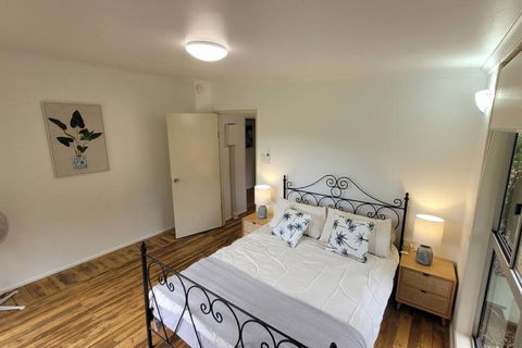 River Cottage - Geraldton Accommodation 3