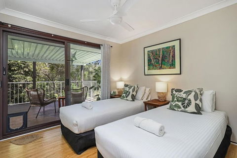 Riverfront Oasis In Elanora - Geraldton Accommodation 3