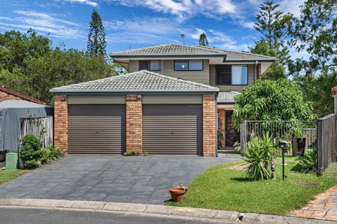 Riverfront Oasis In Elanora - Geraldton Accommodation 2