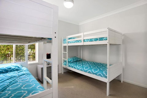 Riverside Views Hawks Nest - Geraldton Accommodation 3