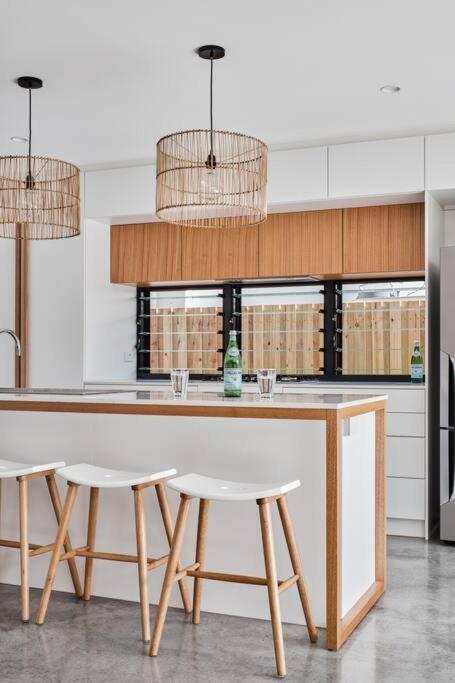 Sanctuary Spaces - Lomani Eleven - Geraldton Accommodation 3