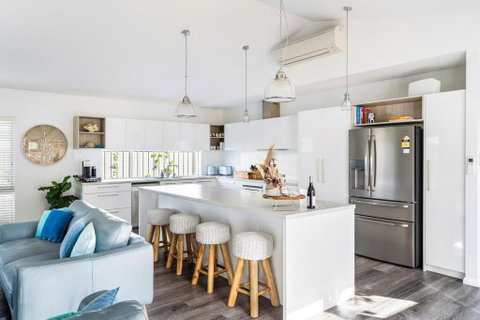 Ryze N Shine I Private Properties - Geraldton Accommodation 3