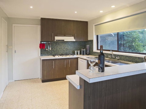 Roanjoka Dromana - Geraldton Accommodation 2