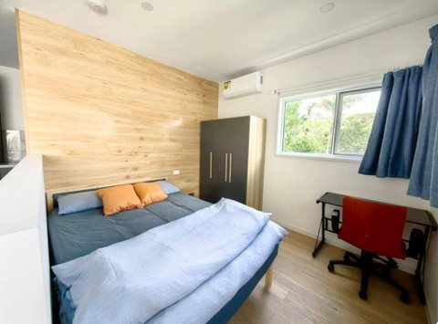 Roger Home - Geraldton Accommodation 0