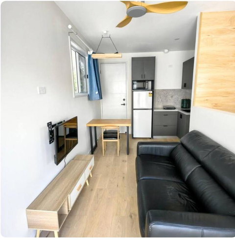 Roger Home - Geraldton Accommodation 2