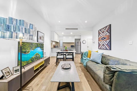 Rooftop 2 Bed Apt With Terrace At Newtown - Geraldton Accommodation 0