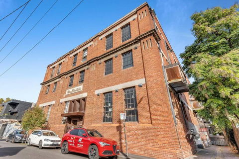 Rooftop Warehouse In Fitzroy - Geraldton Accommodation 2