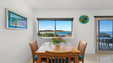 Roweshaven Amazing Views, Close To Beach Accom Holidays - Geraldton Accommodation 3