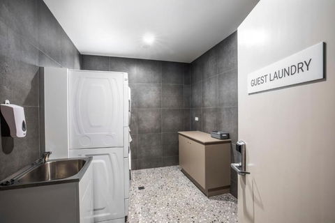 Royal Hotel By Nightcap Social - Geraldton Accommodation 3