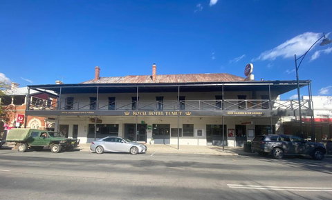 Royal Hotel - Geraldton Accommodation 1