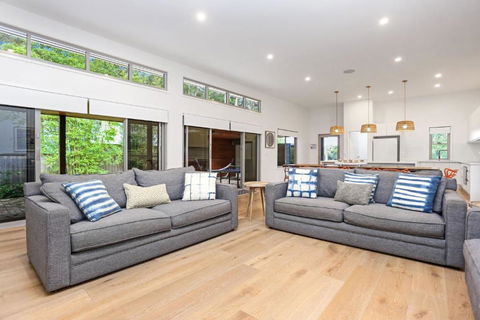Russell Street Retreat - Geraldton Accommodation 1
