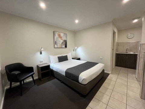 Ryley Motor Inn - Geraldton Accommodation 0