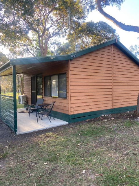 Sale Caravan Park - Geraldton Accommodation 1
