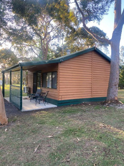 Sale Caravan Park - Geraldton Accommodation 3