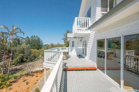 Salt Spray - Geraldton Accommodation 2