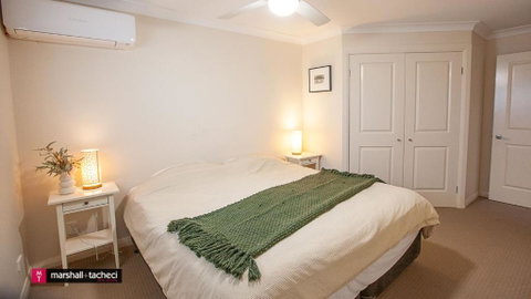 Salt Water Villa Bermagui Four Bedroom Central Location With Wifi - Geraldton Accommodation 2