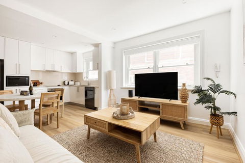 Saltwater Bondi One - Geraldton Accommodation 0
