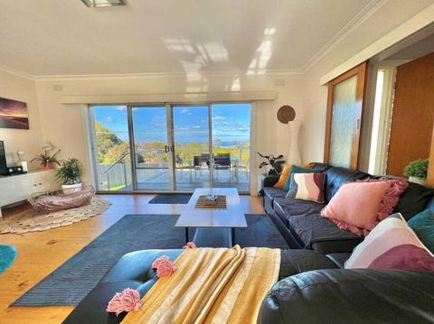 Saltwater Haven - Pets Welcome. Wifi. Amazing View - Geraldton Accommodation 1