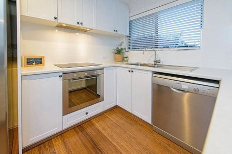 Salty - Geraldton Accommodation 3