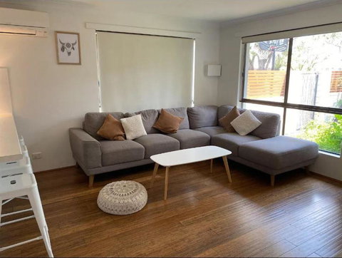 Salty - Geraldton Accommodation 2
