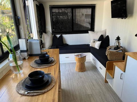 SALTY SOUL KIAMA - Tiny House By The Ocean - Geraldton Accommodation 0