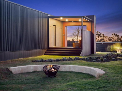 Samphire Chalet Peppermint - Geraldton Accommodation 3